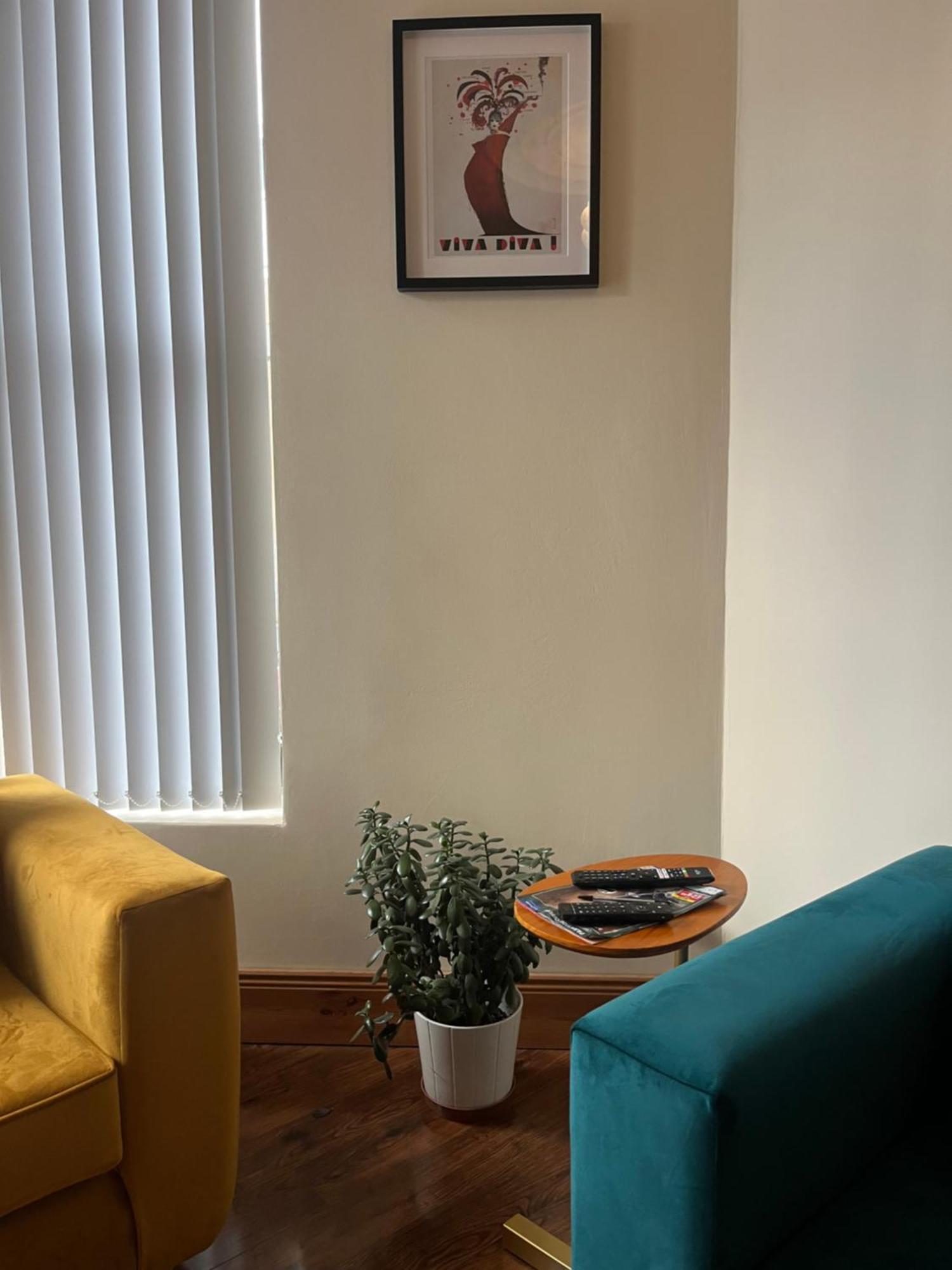 Gr8 Hostel At The Mount 벨파스트 외부 사진