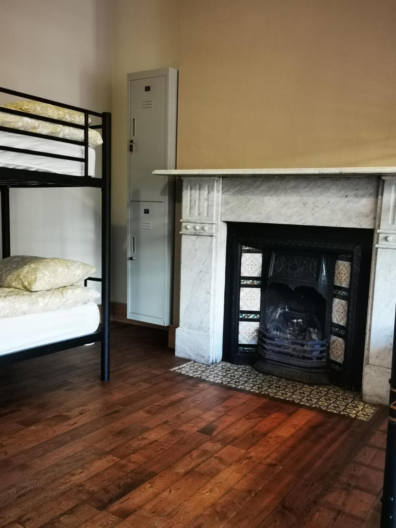 Gr8 Hostel At The Mount 벨파스트 외부 사진