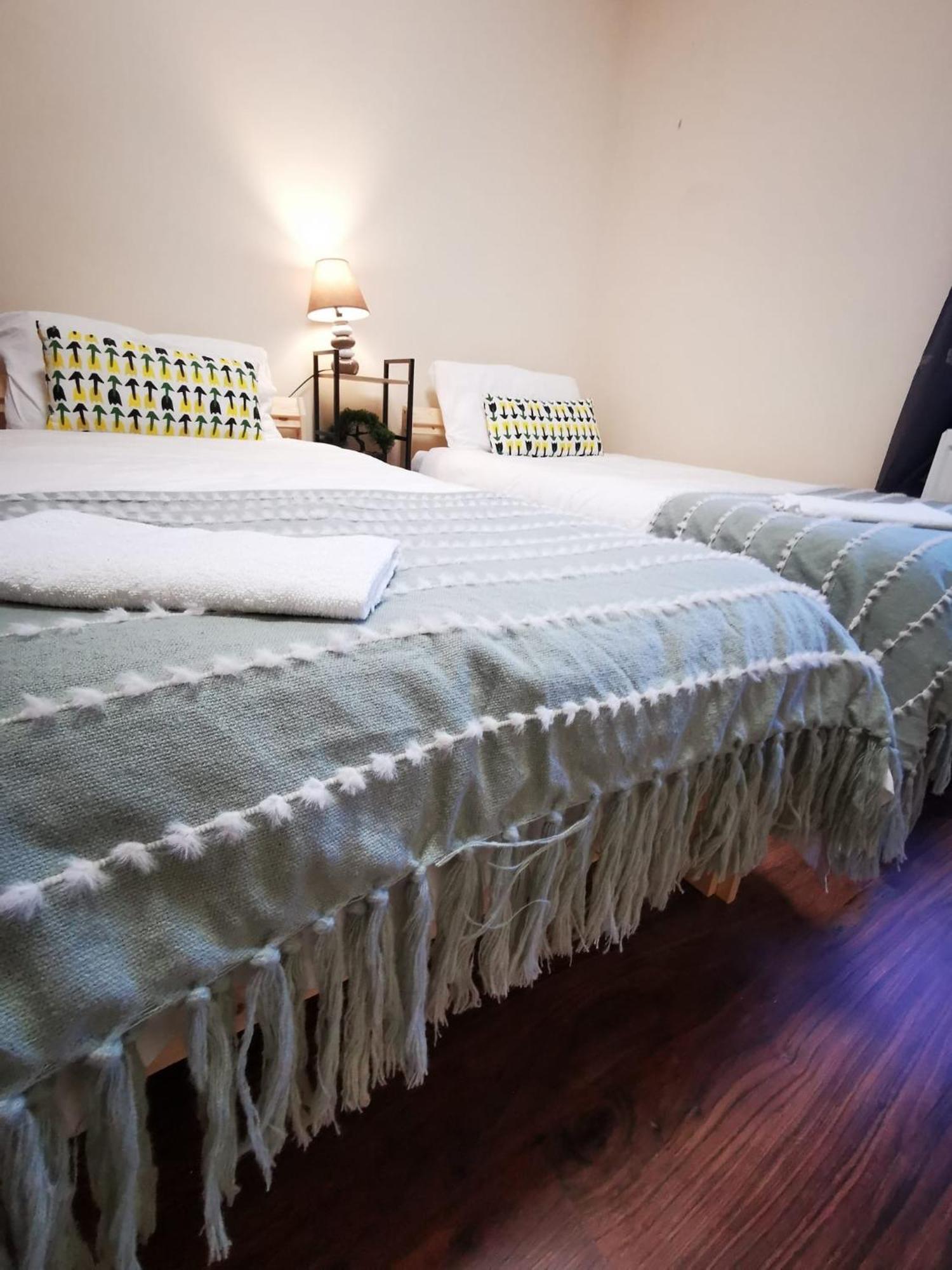 Gr8 Hostel At The Mount 벨파스트 외부 사진